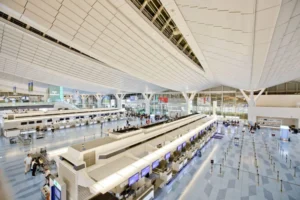 Haneda Airport international departure lobby