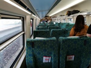 ラオス高速鉄道一等車両