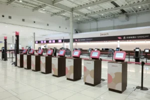 成田空港ピーチ航空自動チェックイン機